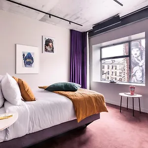 Paradiso Hotel Paris
